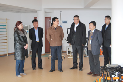 台湾参访团参观福建医大附一护养中心