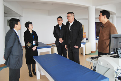 台湾参访团参观福建医大附一护养中心