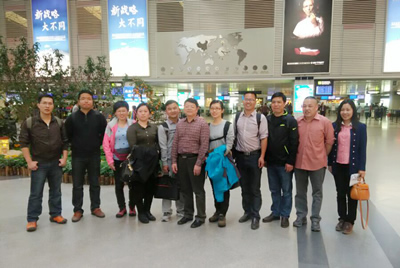 我院皮肤科王德坚副主任医师启程援藏