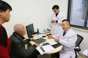 我院协办的2016年全国CHJS人工关节感染基础与临床学习班暨关节假体周围感染专题讨论会在福建龙岩顺利举行