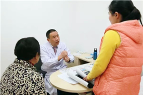 我院协办的2016年全国CHJS人工关节感染基础与临床学习班暨关节假体周围感染专题讨论会在福建龙岩顺利举行