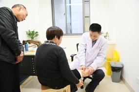 我院协办的2016年全国CHJS人工关节感染基础与临床学习班暨关节假体周围感染专题讨论会在福建龙岩顺利举行