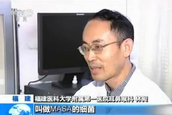 中央电视台《新闻频道》栏目组来我院进行专题采访