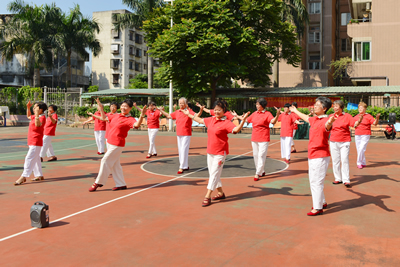 我院举办第四届老年节健身运动会