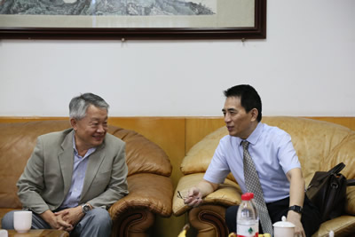 『高水平医院建设系列报道』我院与复旦大学附属华山医院周良辅院士签订院士专家工作站项目协议全力助推我省高水平医院建设