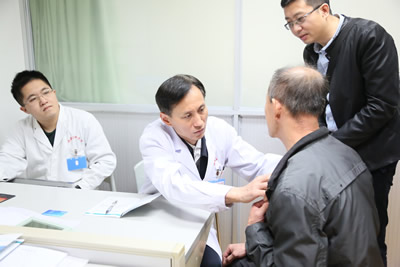 福建医科大学附属第一医院整形外科引进朱世泽教授开展医教研工作