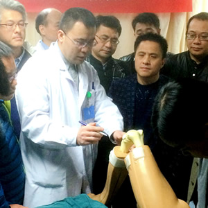 拾阶而上  更进一步——我院关节外科举办单髁及全膝关节置换高阶学习班