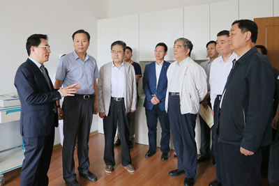 全国政协社会和法制委员会专题调研组莅临我院护养中心调研指导工作