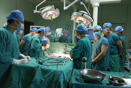 我院主办福建省中西医结合学会胸外科分会漏斗胸精准微创矫治术高级研修班