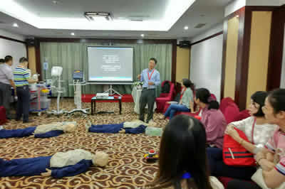 我院主办第十三期福建省实用急救新技术新进展学习班