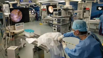 我院泌尿外科团队应邀出席2017年香港泌尿外科论坛暨亚洲泌尿外科培训学院腔内泌尿外科培训班