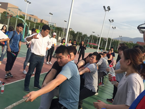 我院青年参加福建医科大学第六届校园体育节直属附属医院团员青年拔河友谊赛获佳绩