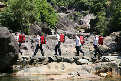 平战结合  常备不懈——我院省级紧急医学救援三队开展自然灾害应急救援演练