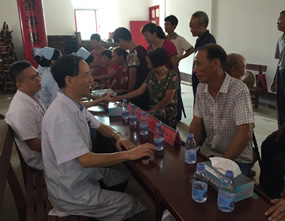 『致敬医师节』我院六个党支部联合开展送服务下基层党建活动