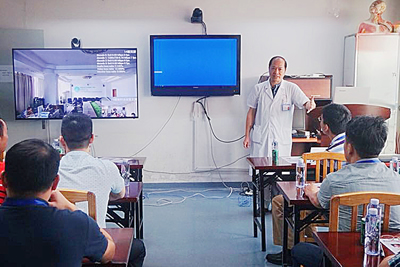 我院关节外科举办膝关节复杂初次置换与翻修高级研讨班