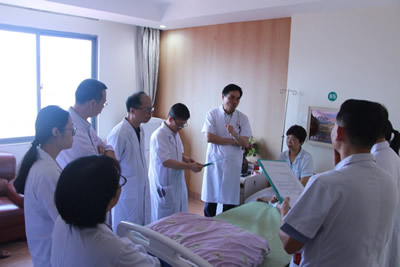 我院乳腺癌MDT八闽巡讲走进漳州