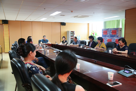 道桑榆晚　为霞尚满天——我院举办2018年退休离岗职工座谈会