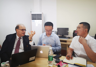 德国汉堡生殖中心Robert Fischer教授到我院做讲座