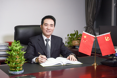 我院杨立勇教授荣获中国医院优秀院长称号