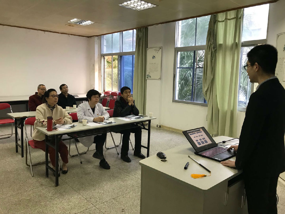 第一临床医学院开展2017级硕士生中期考核