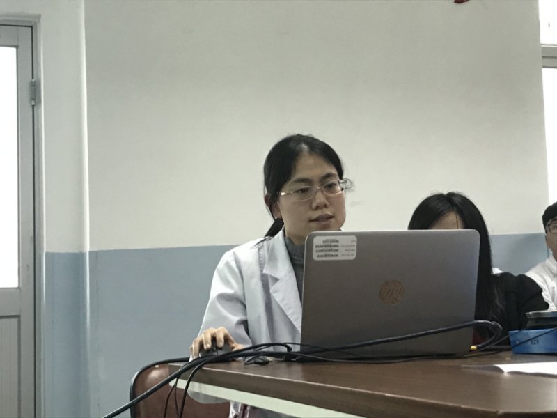 “女神节”也可以很学术 ——我院肝病中心携手华山医院举办远程在线病例讨论会