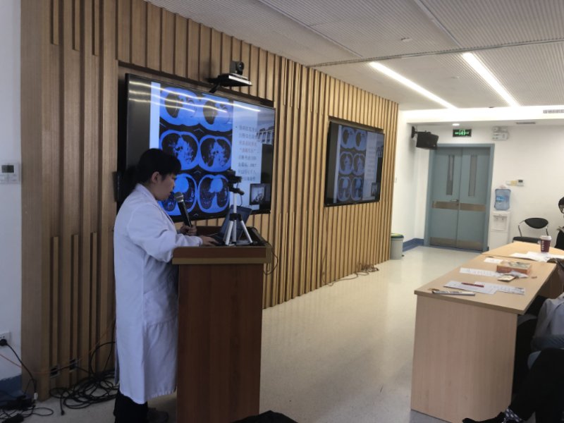 “女神节”也可以很学术 ——我院肝病中心携手华山医院举办远程在线病例讨论会