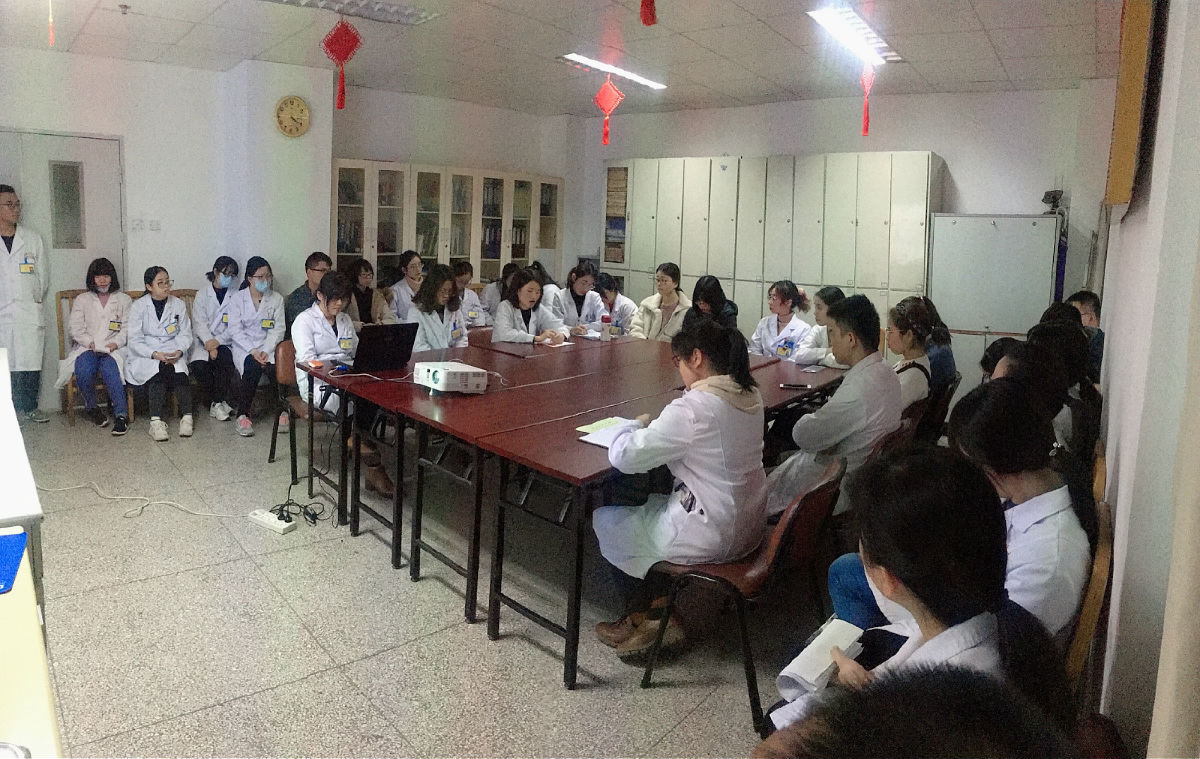 我院消化内科举行优秀住院医师经验交流会