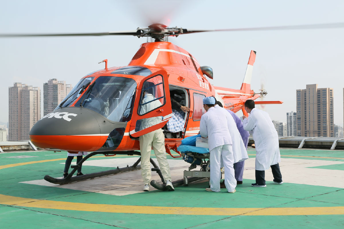 泉州患者急性肝病发作，紧急转送福州医院 约40分钟！“空中120”跨市救援