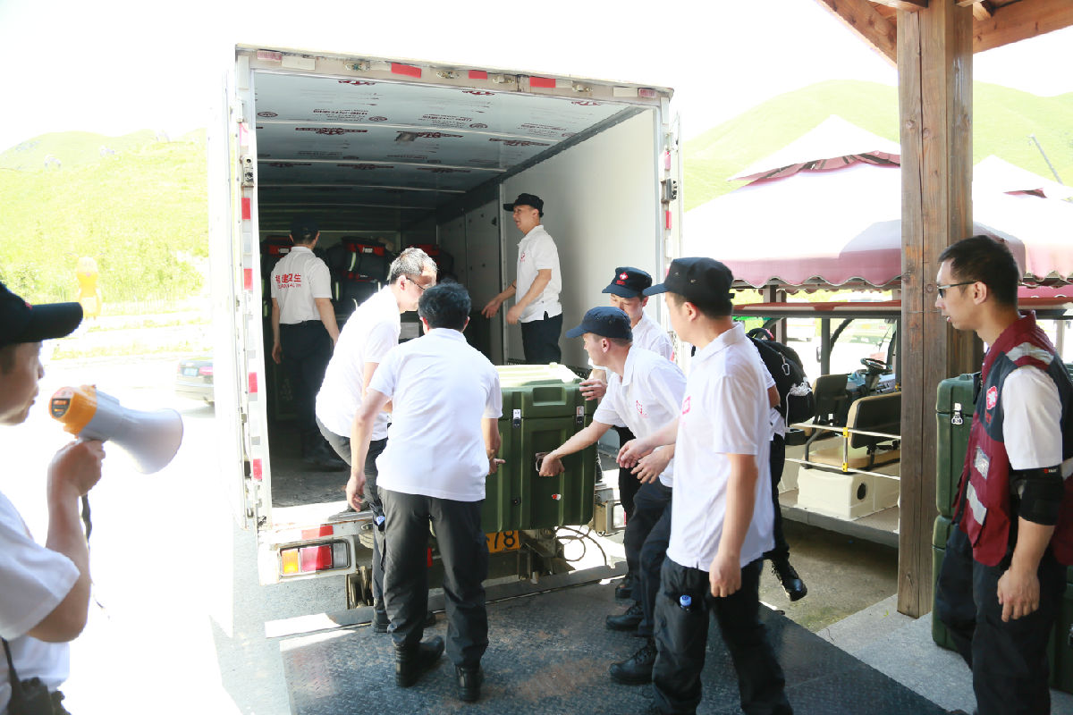 演练即实战！福建省野外条件下的急诊手术实操练习 在省级紧急医学救援三队上演