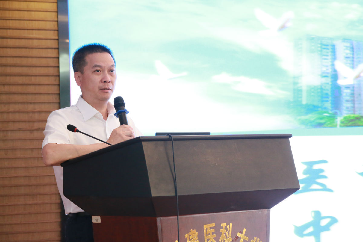 抓绩效考核 推学科建设  提医院竞争力 ——我院召开绩效考核与竞争力提升专题培训会