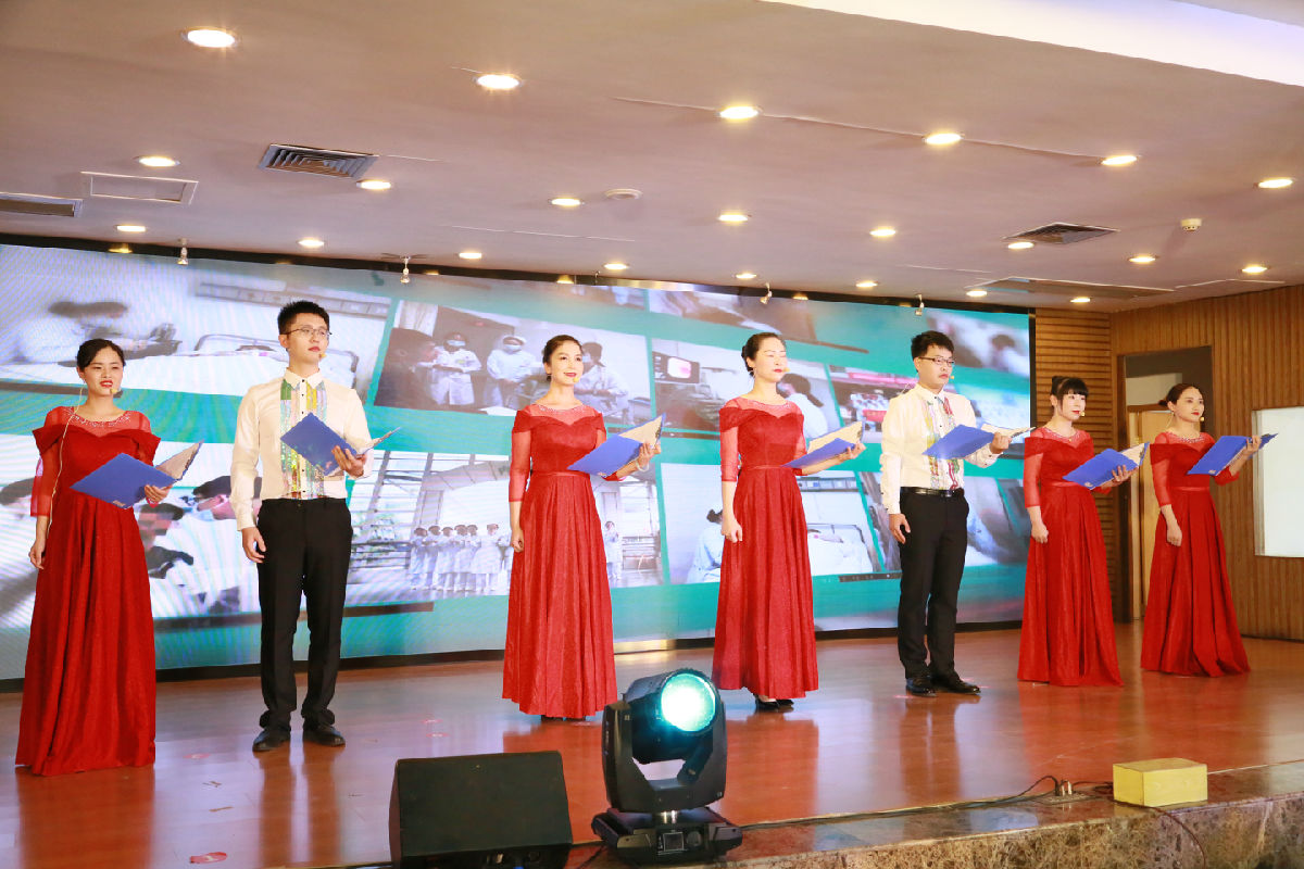 我院举办首届文化节系列活动暨纪念建国70周年“诵经典 育德行 我与祖国共成长”经典诵读比赛