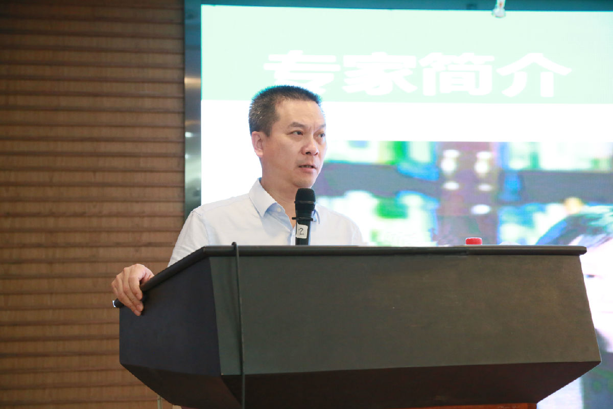 创新医院运营模式  提高绩效管理水平——我院召开绩效管理专题培训会