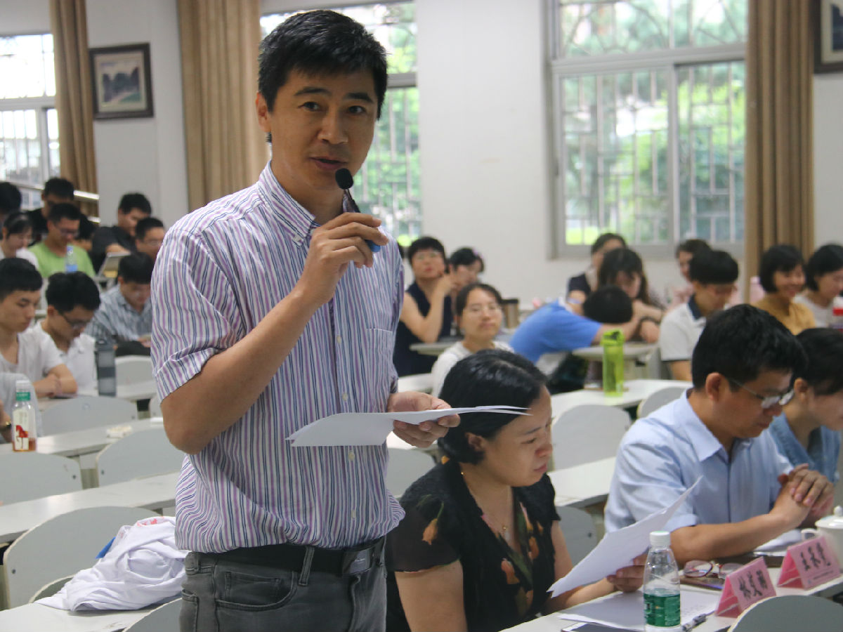 第一临床医学院举办青年教师讲课比赛