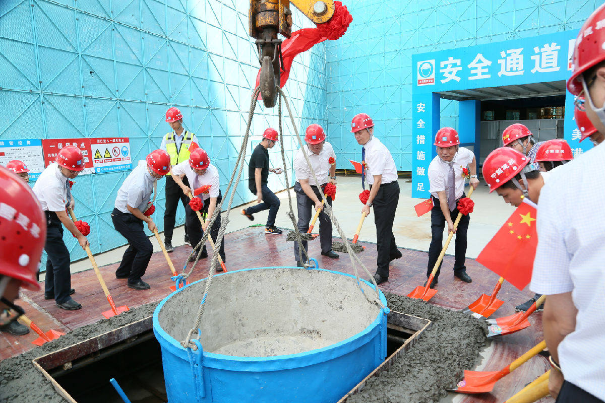 我院滨海新城院区一期项目主体结构全面封顶