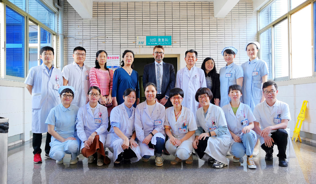 新西兰怀卡托理工学院国际部国际商务拓展总监一行访问我院