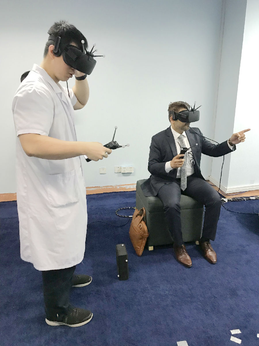 新西兰怀卡托理工学院国际部国际商务拓展总监一行访问我院