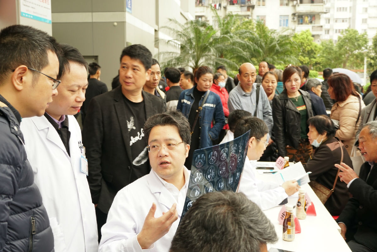 嗅觉减退可能是帕金森病最早期症状！