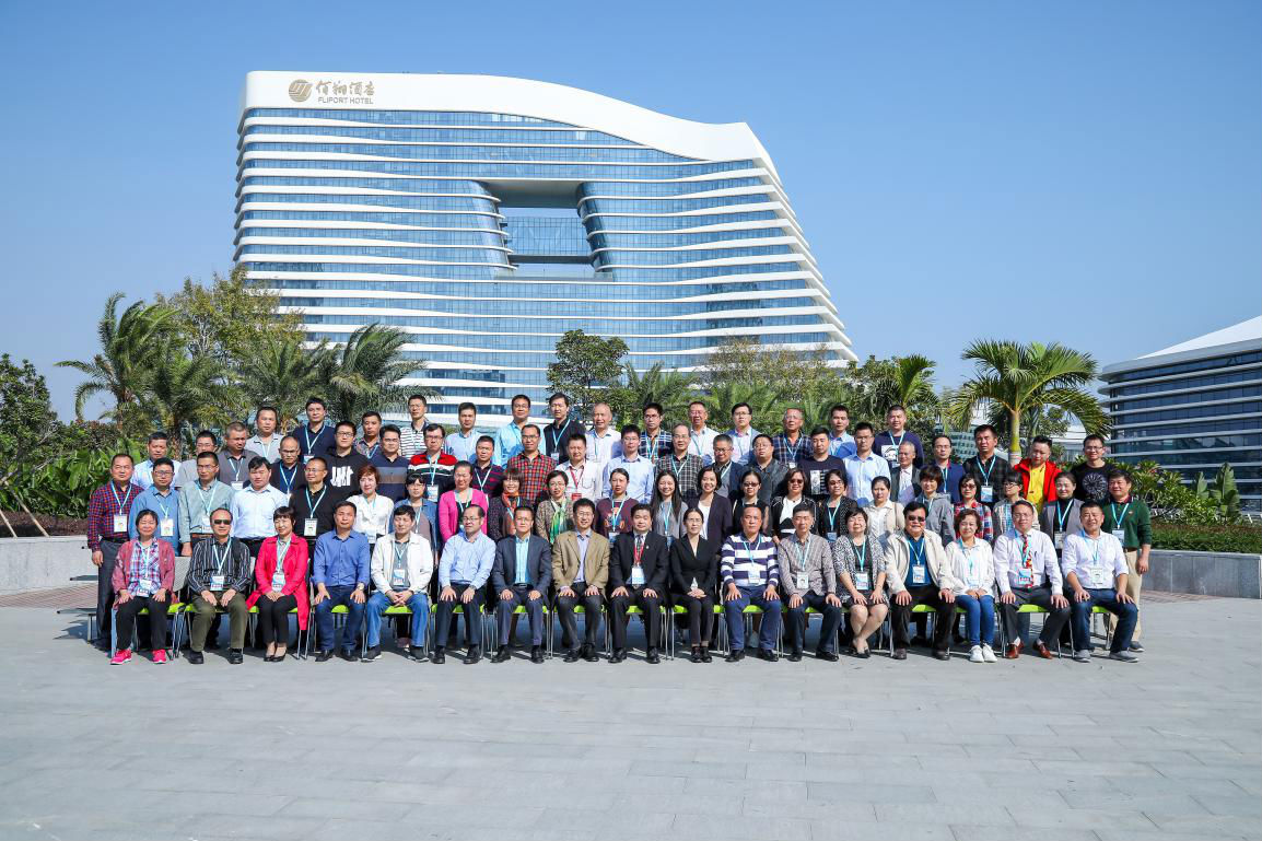 曹代荣、李坚等专家当选我省第三届口腔颌面放射专业委员会名誉主委、主委等重要职务