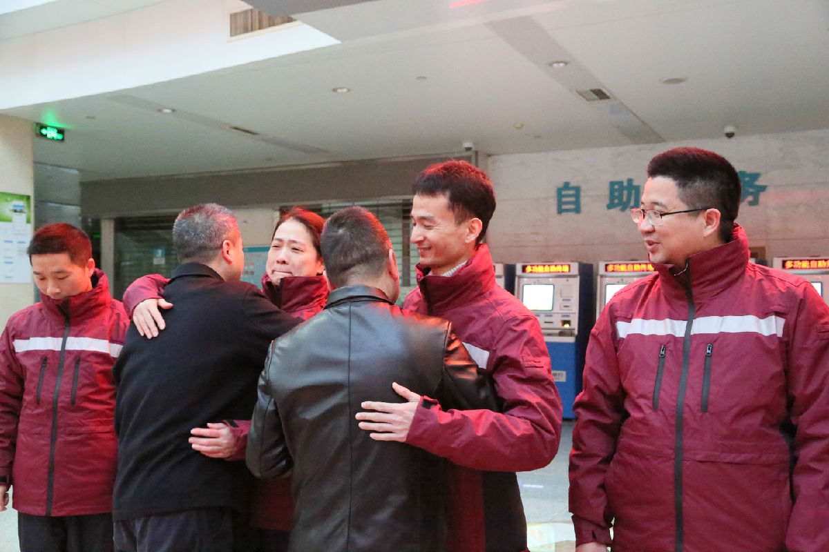 『附一抗疫』勇士出征  对抗疫情我们众志成城