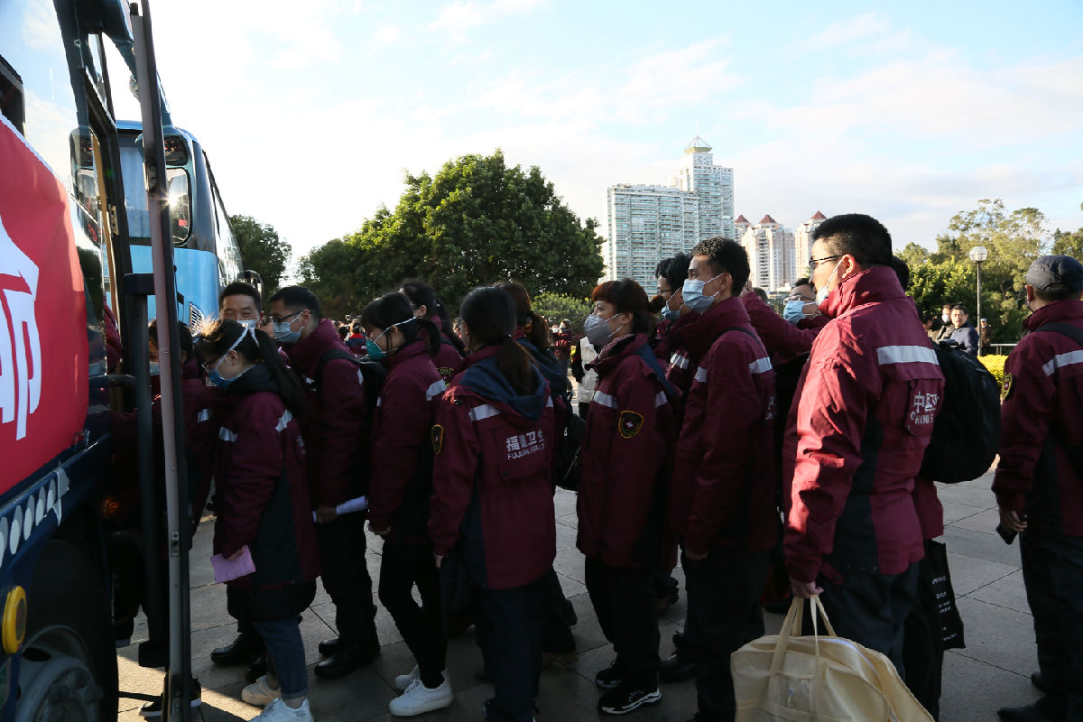 『附一抗疫』勇士出征  对抗疫情我们众志成城