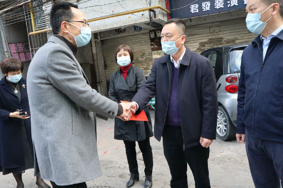 『附一抗疫』福建省工会及我院领导一行慰问我院援助武汉医疗队员家属