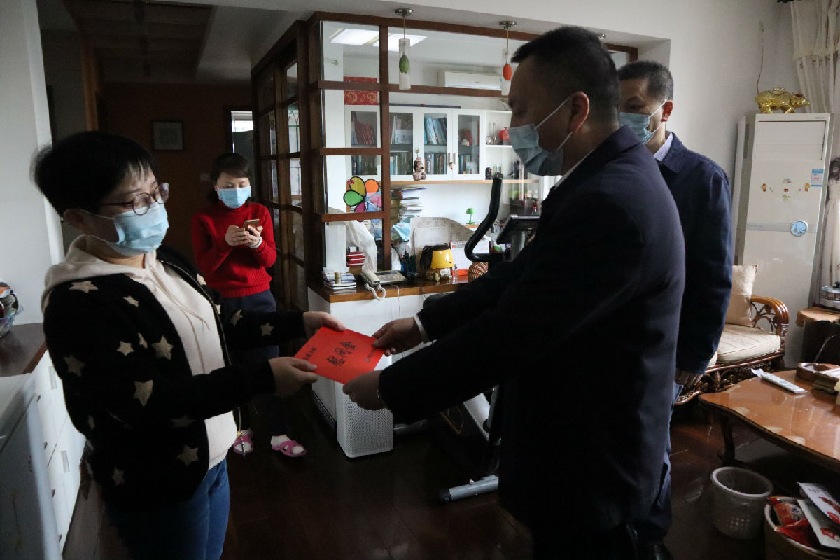 『附一抗疫』福建省工会及我院领导一行慰问我院援助武汉医疗队员家属