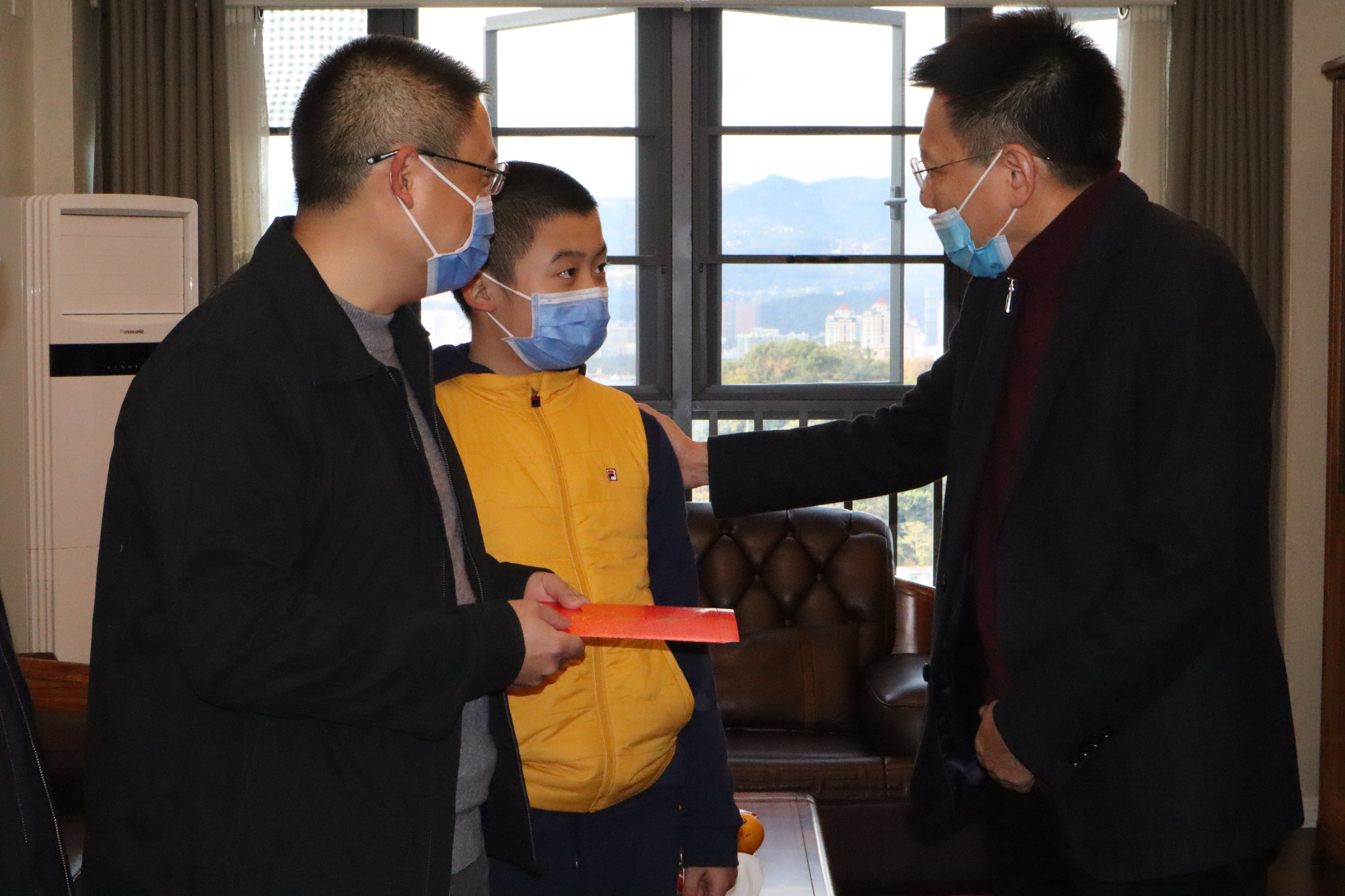 『附一抗疫』福建省工会及我院领导一行慰问我院援助武汉医疗队员家属