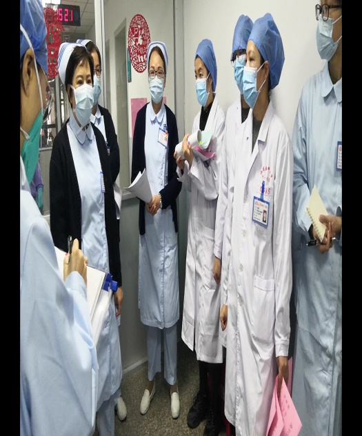 『附一抗疫』爱让这个感染病房不再孤单