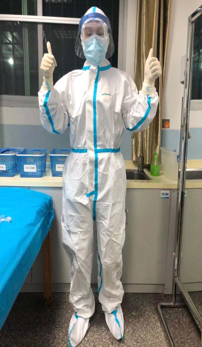 『附一抗疫』爱让这个感染病房不再孤单