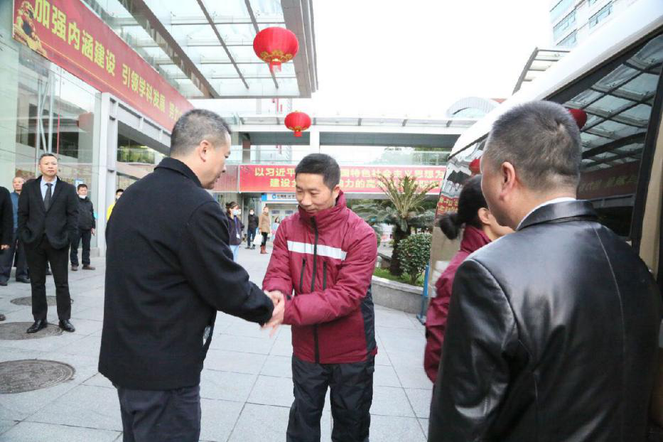 『附一抗疫』守护生命，抗击疫情 —— 急诊科战“疫”事记