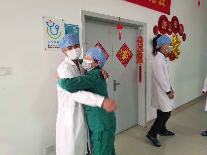 请战疫区，我们手术室人义不容辞！