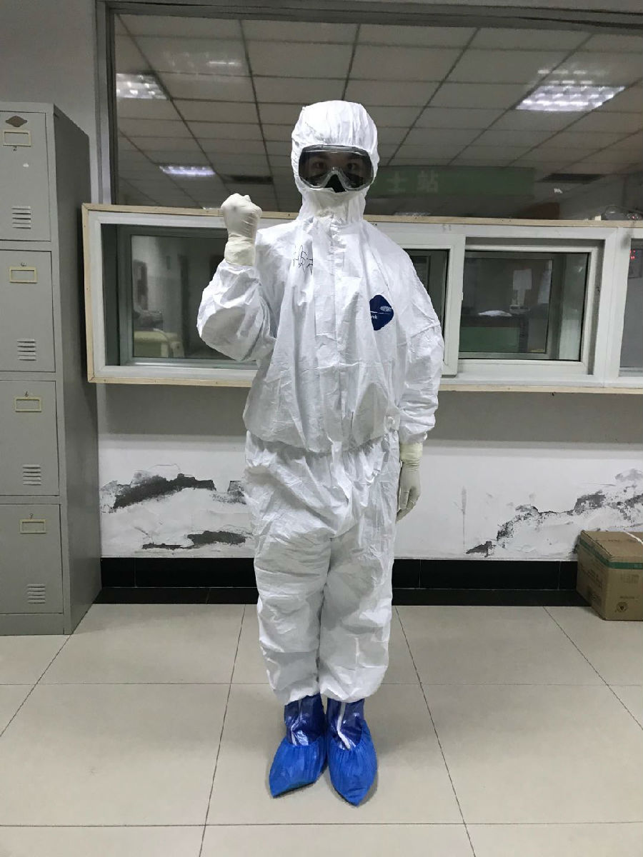 39区肿瘤内科全体医护家属给出征队员的一封家书