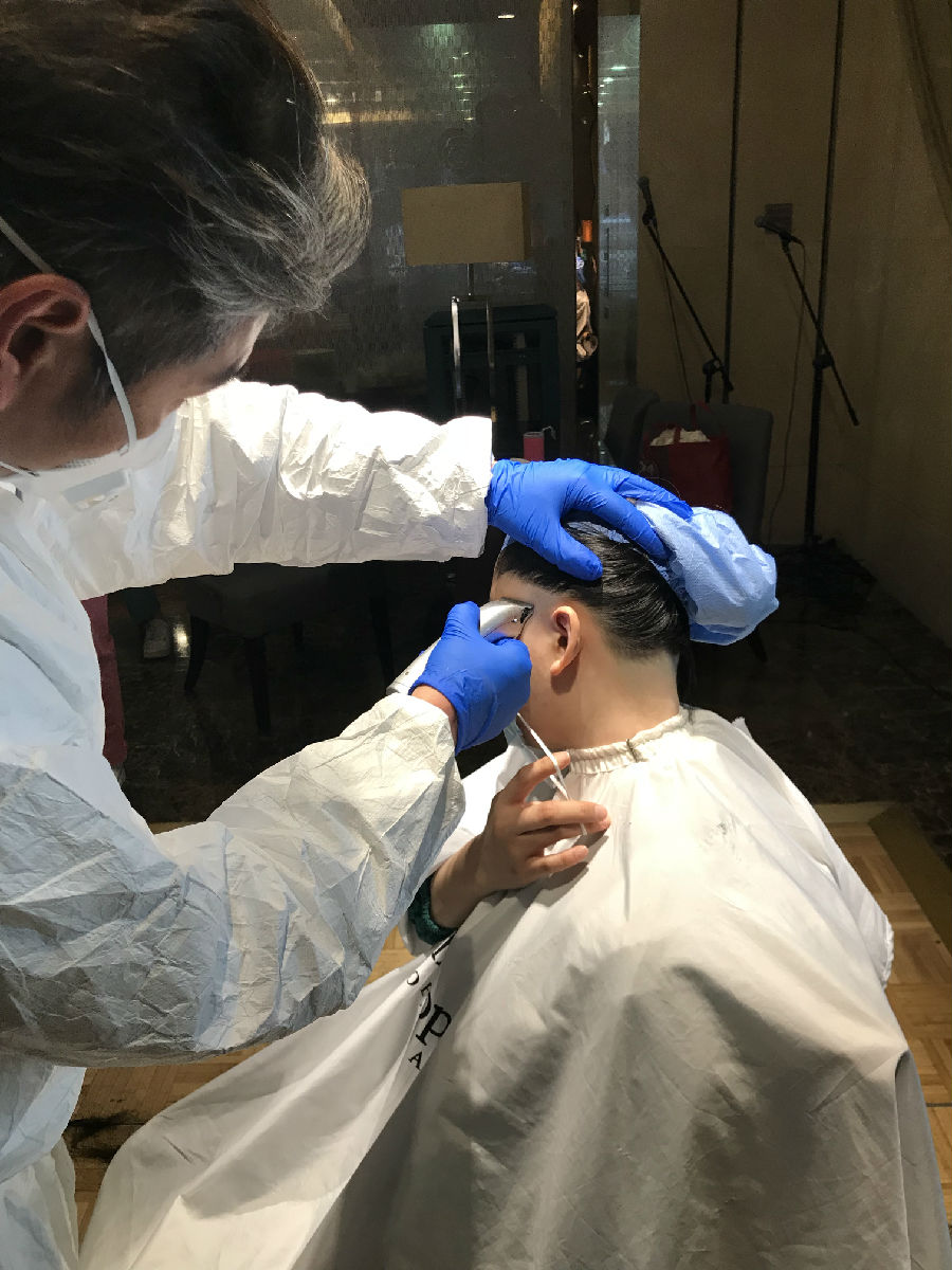 39区肿瘤内科全体医护家属给出征队员的一封家书