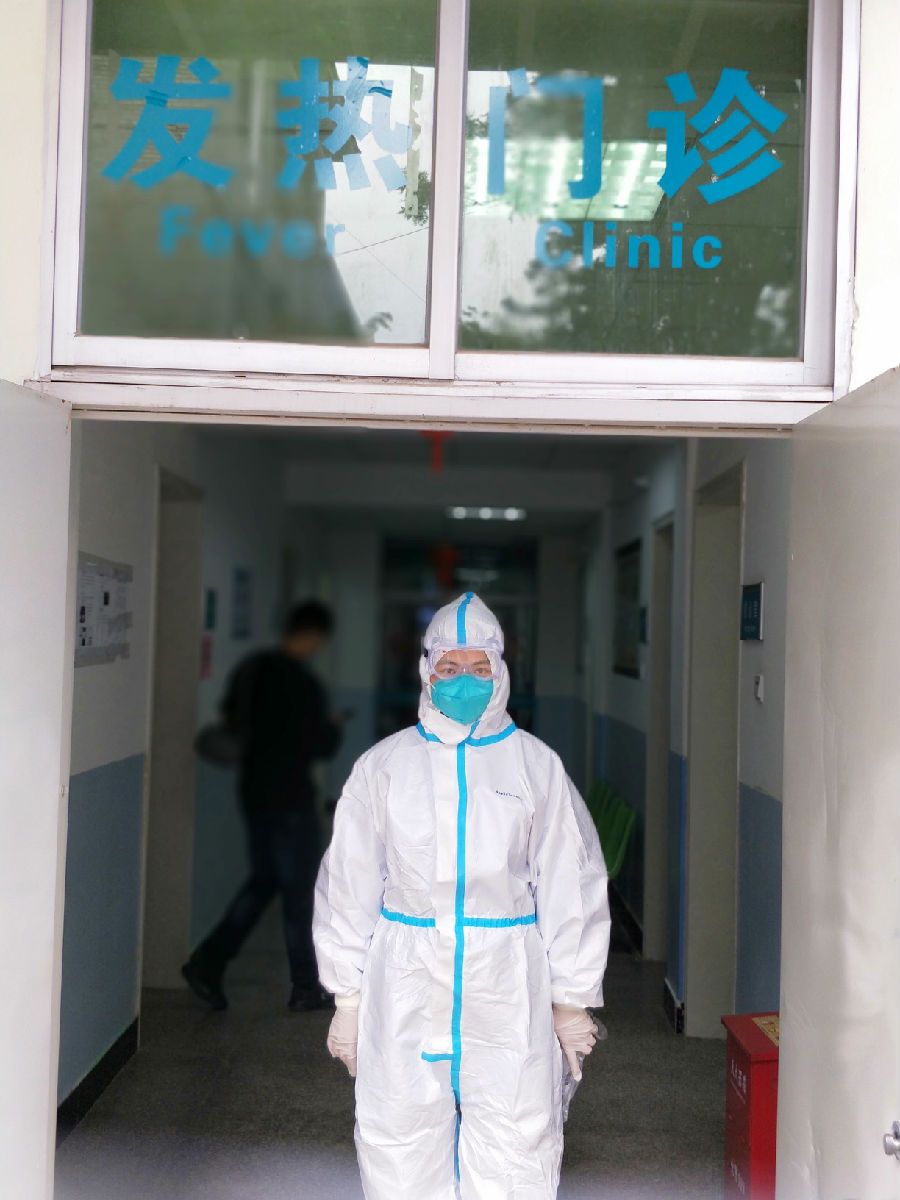 迎战疫情 肝内科在行动